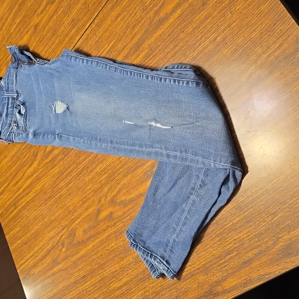 Celebrity pink skinny jeans